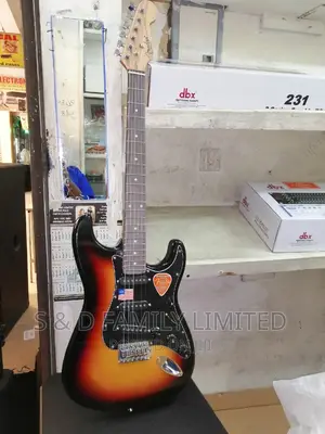 Fender Rythm Guitar