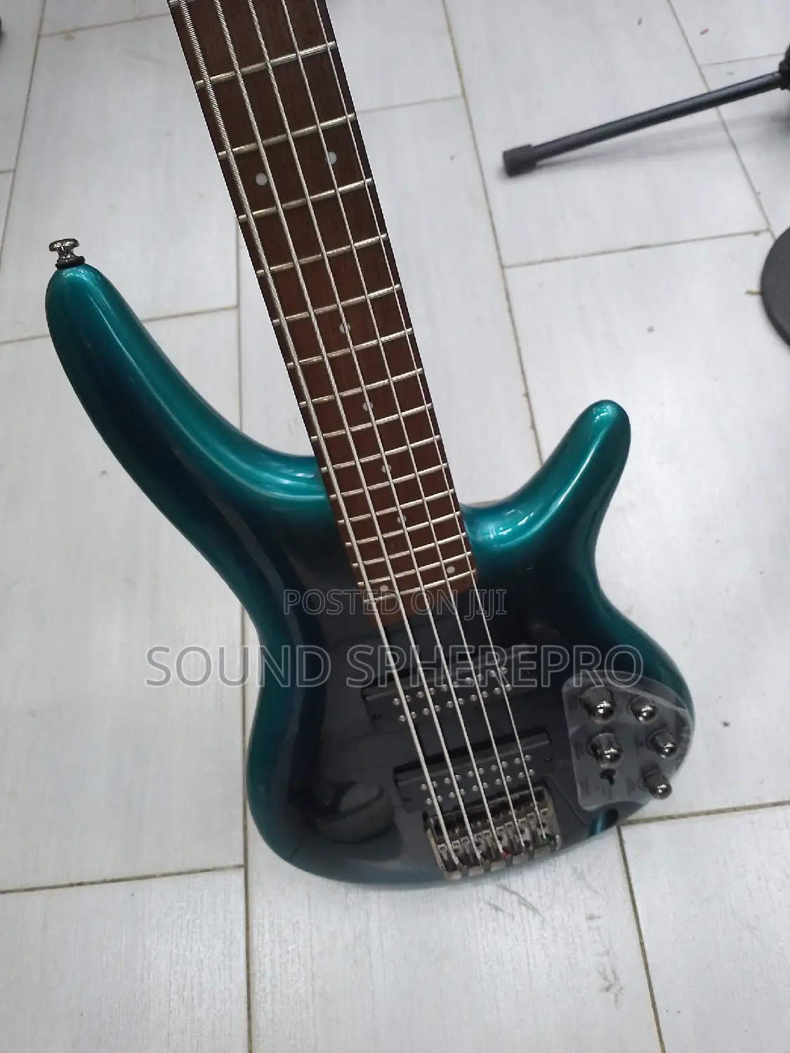 SDGR Ibanez 5 String Active Bass Guitar