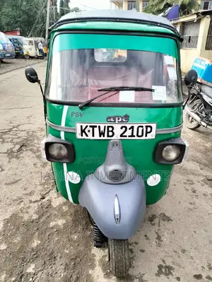Piaggio Scooter 2020 Green