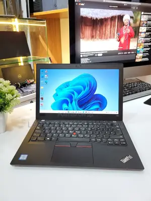 Laptop Lenovo ThinkPad X280 8GB Intel Core I5 HDD 500GB