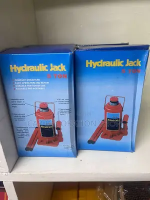 Brand New Bottle Shaped Hydraulic Jack