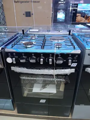 Starworth 50 by 55 3gas and 1 Electric Cooker