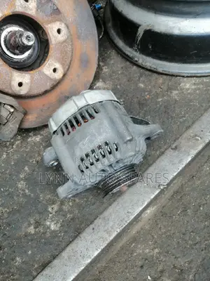 Toyota Fielder 1NZ Engine Alternator