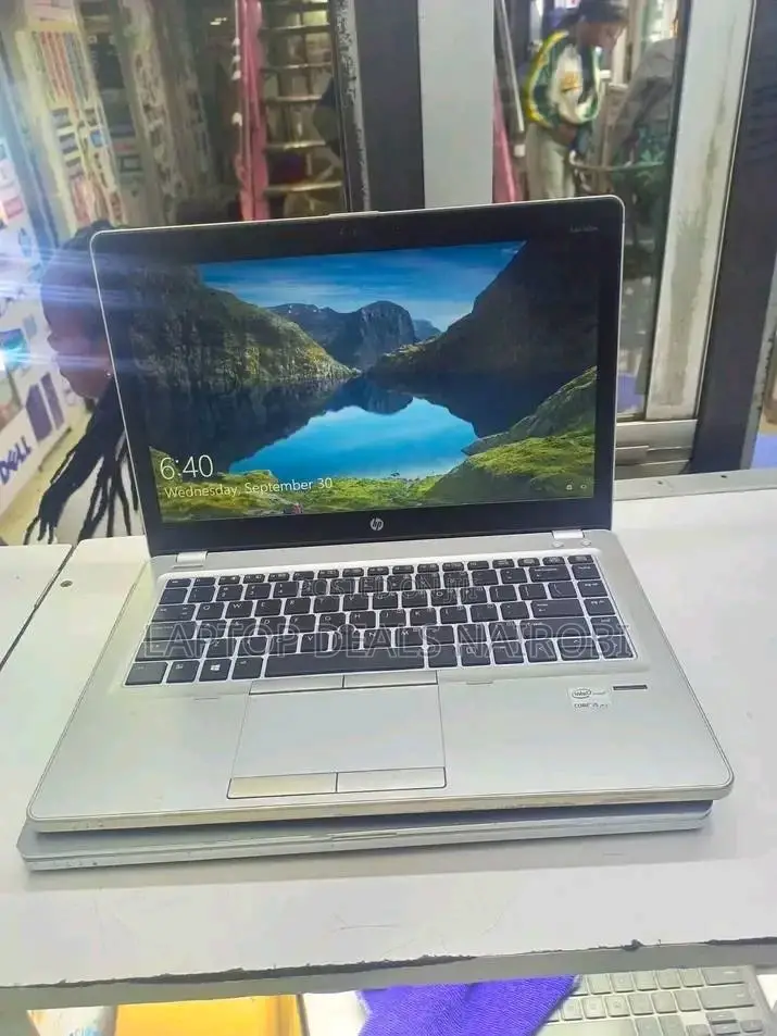 Laptop HP EliteBook Folio 1020 G1 8GB Intel Core M HDD+SSD 500GB