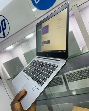 Laptop HP EliteBook Folio 1040 G3 8GB Intel Core I5 HDD+SSD 256GB