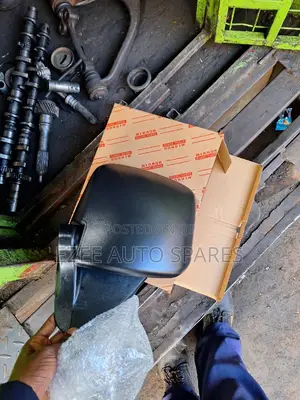 Side Mirror Right Toyota Hiace 7L