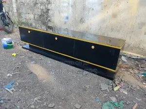 Tv Stand (Glass Top)