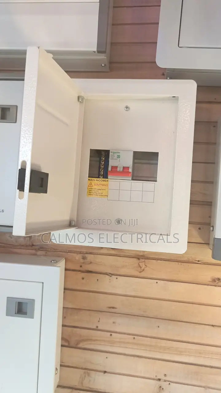 Schneider Consumer Unit 4ways
