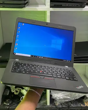 Laptop Lenovo 8GB Intel Core I3 HDD+SSD 500GB