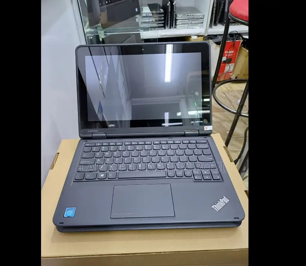 Laptop Lenovo ThinkPad 11e 4GB Intel Celeron HDD+SSD 128GB