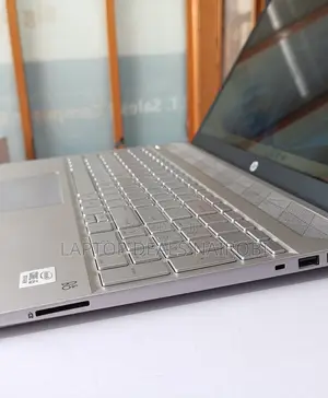 Laptop HP Pavilion 15 8GB Intel Core I5 SSD 256GB