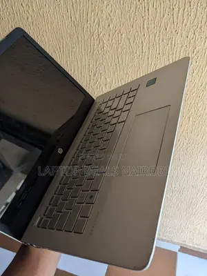 Laptop HP Pavilion 14t 8GB Intel Core I3 HDD+SSD 500GB
