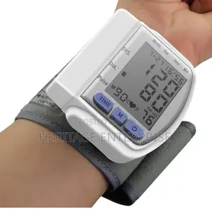 Blood Pressure Monitor, Wrist Blood Pressure