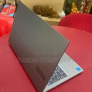 New Laptop Lenovo ThinkBook 15 8GB Intel Core I5 SSD 512GB