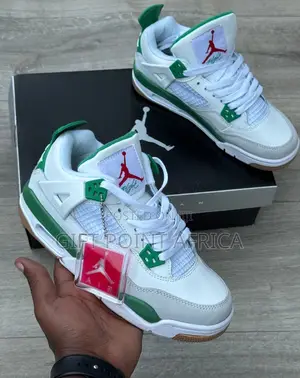 Air Jordan 4 Sneakers