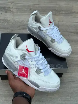 Air Jordan 4 Unisex Sneakers
