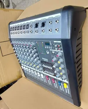 Powered Mixer 2000wats12 Channel