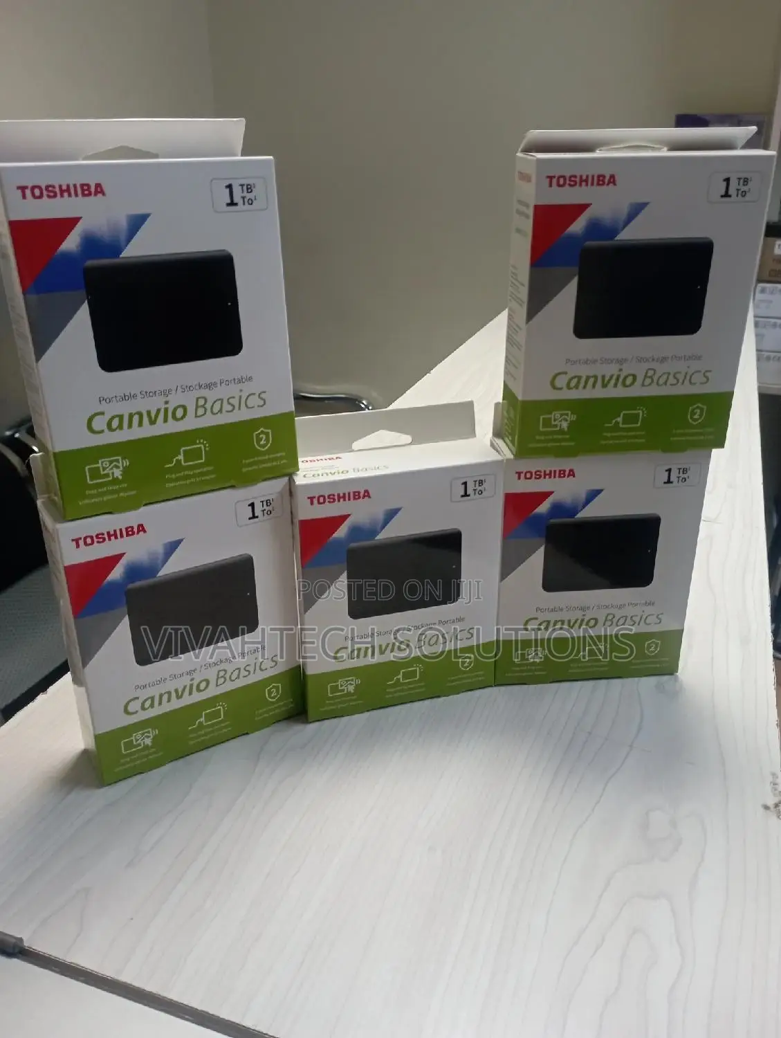 Toshiba 1tb Canvio Basics Portable Harddisk '! Toshiba 1tb