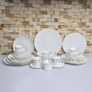 *40pcs Shell Dinner Set*
*Nb(With Gold Rim