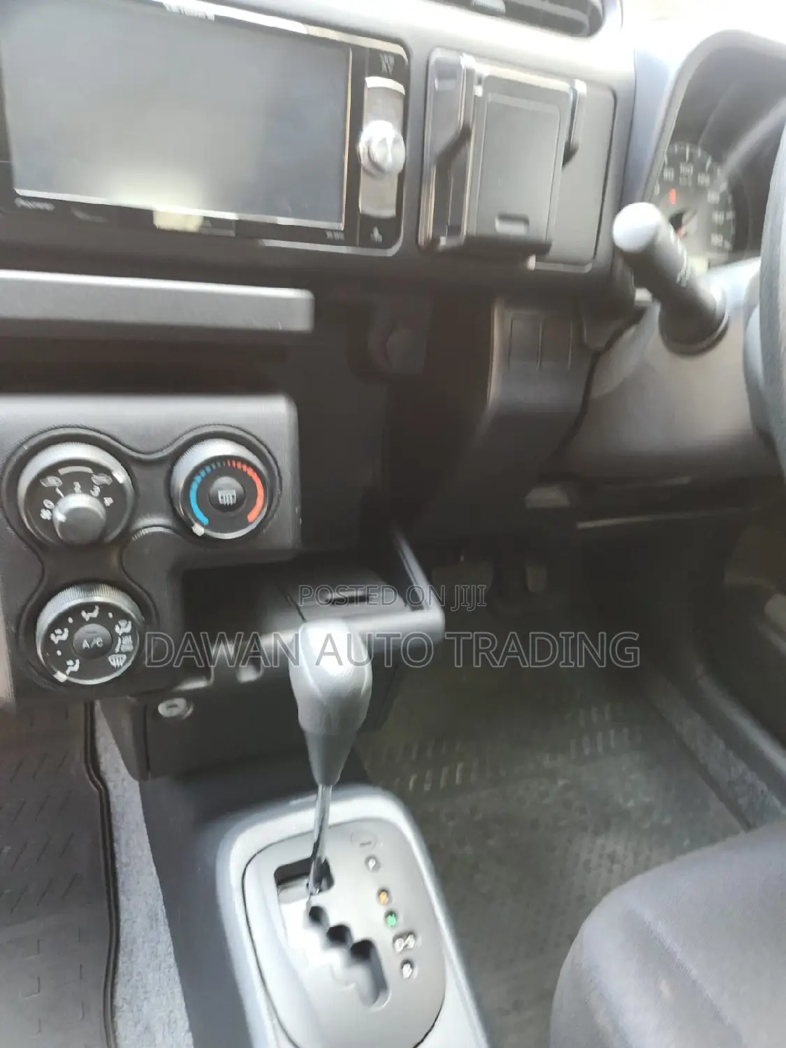 Toyota Probox 2018 Silver