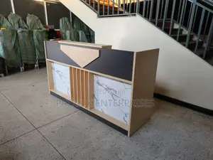 Executive Imported Modern Reception Desk 2 MTRS
