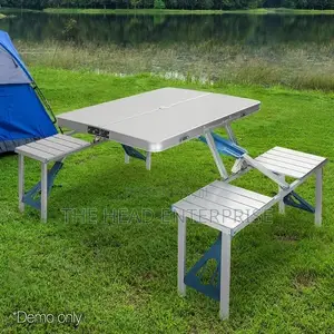 Easy to Clean, Picnic Table.