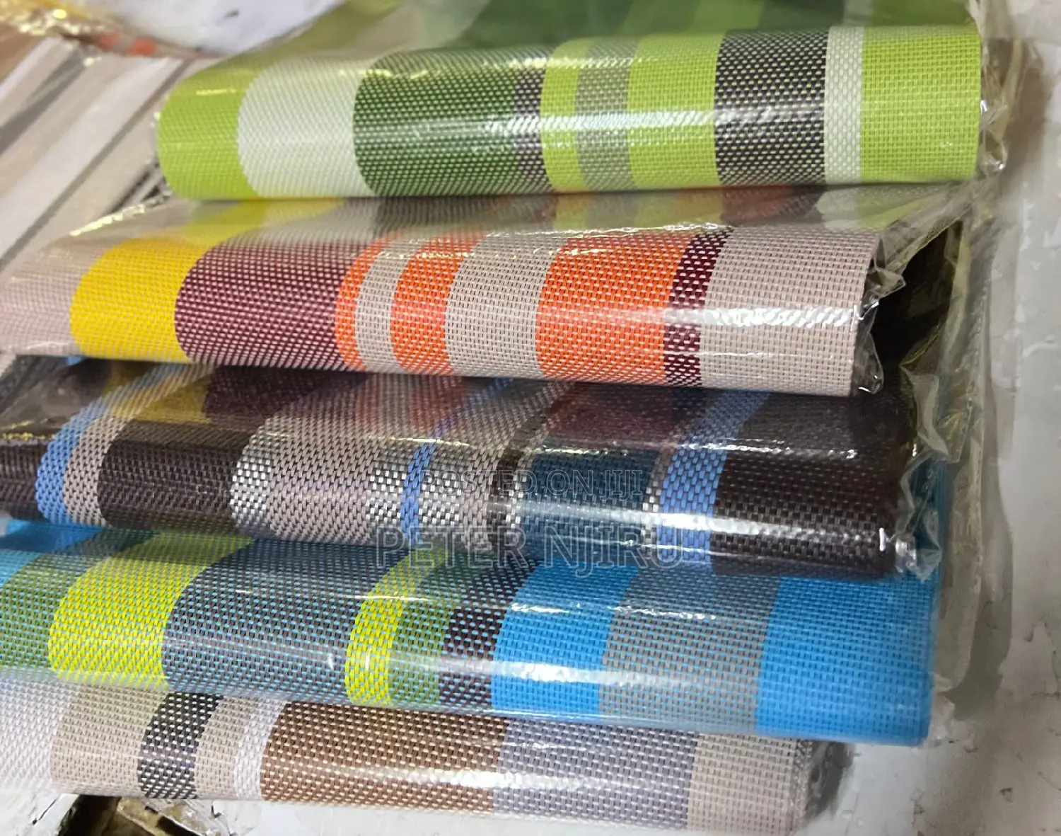 6 Pieces Table Mat Available Print