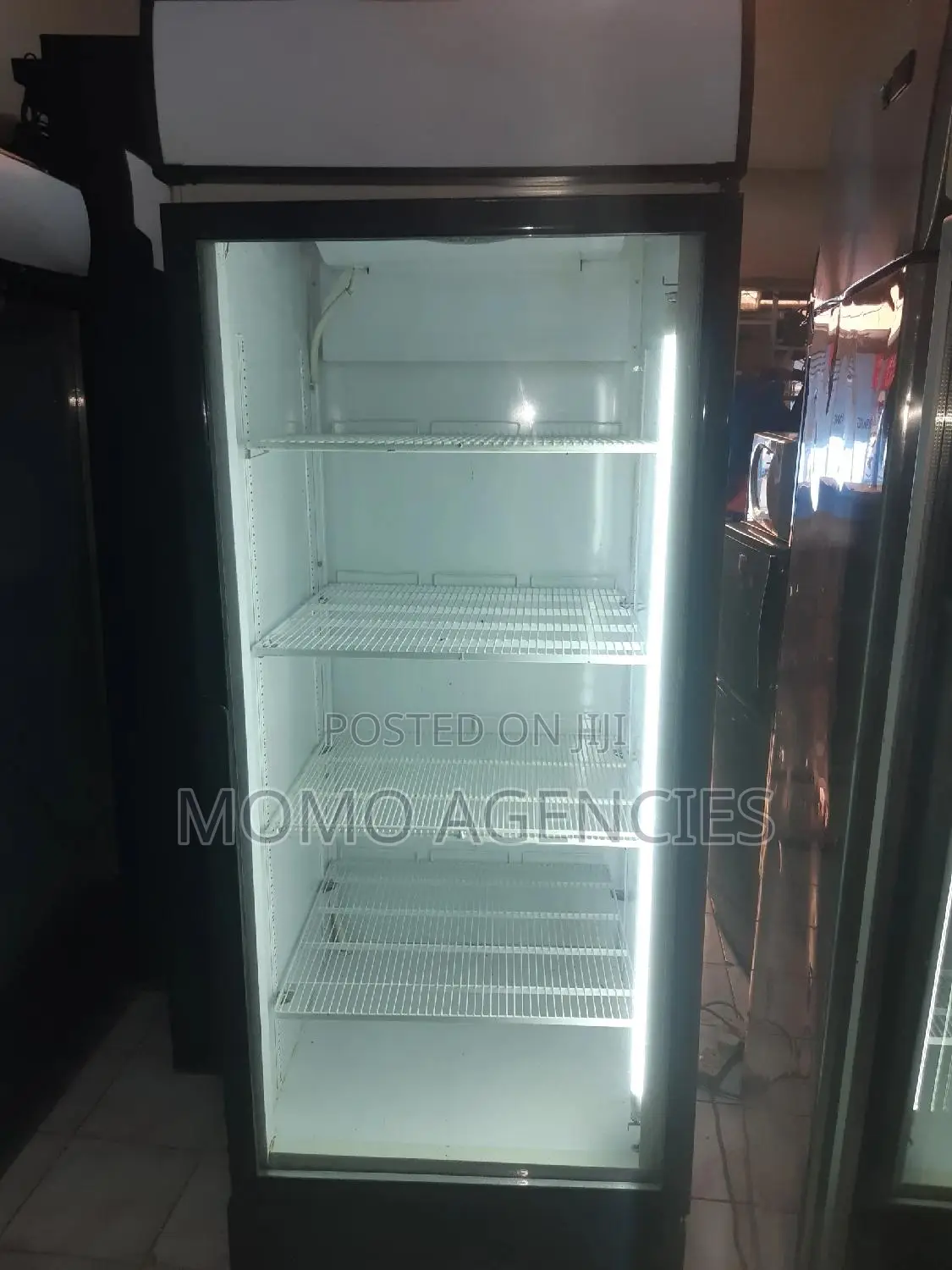 Display Chiller/Cooler.