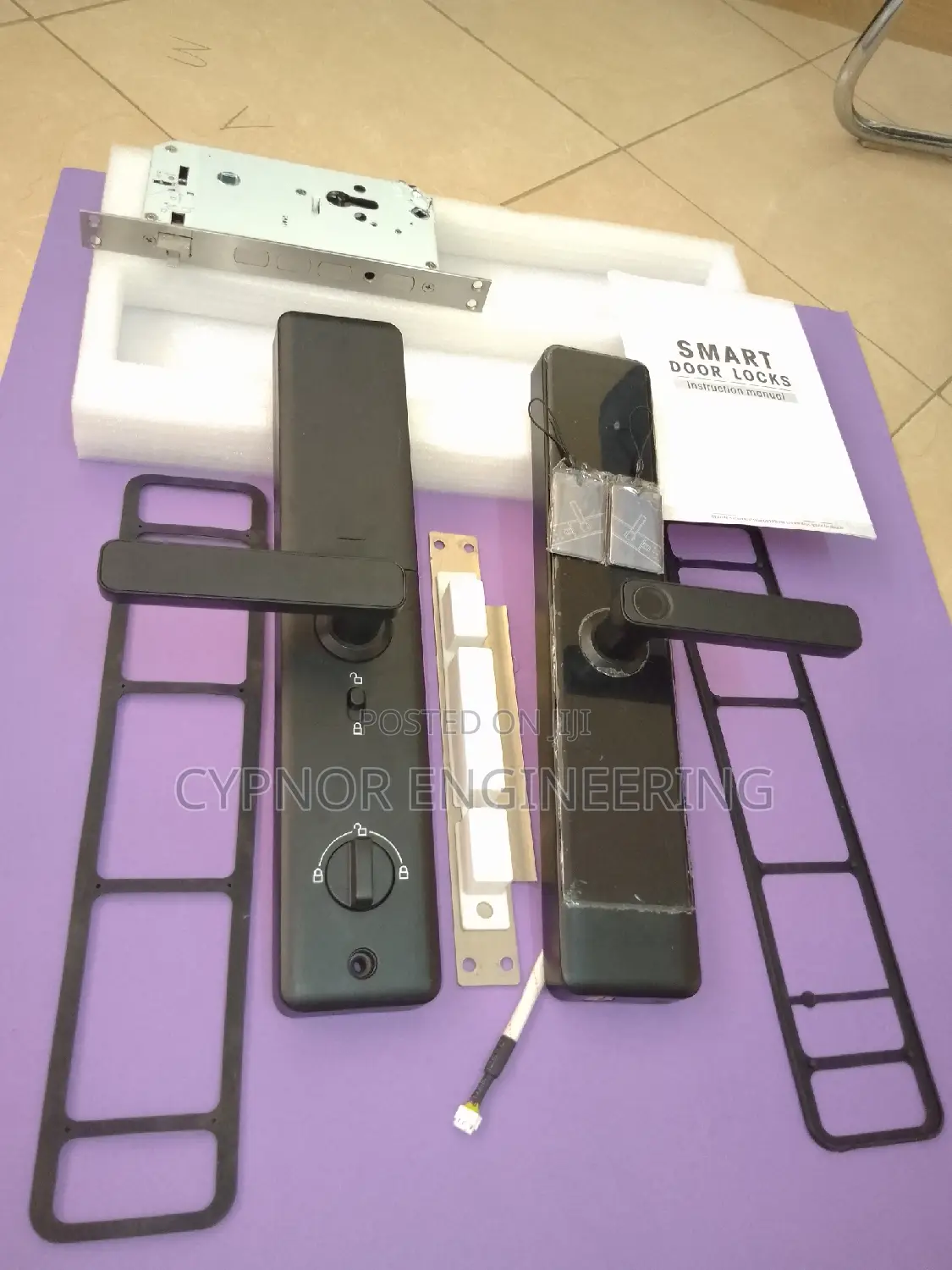 Intelligent Airbnbs Security Remote Control,Mobile App Locks