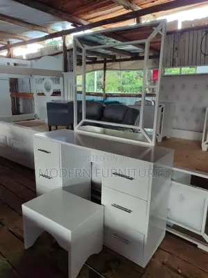 Dressing Table/Mirror