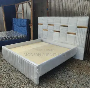 Leather White 5/6 Bed