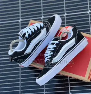 Double Sole Vans Vault Knu Skool
 Unisex