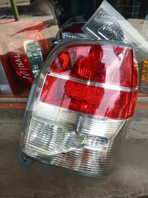 Toyota Spade RHS Ex-Japan Backlight
