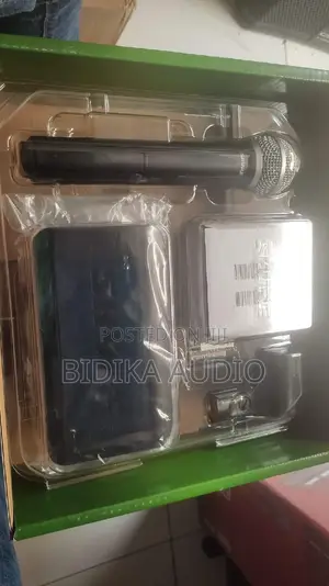 Shure Combo Box PGA 58 Vocal Microphone