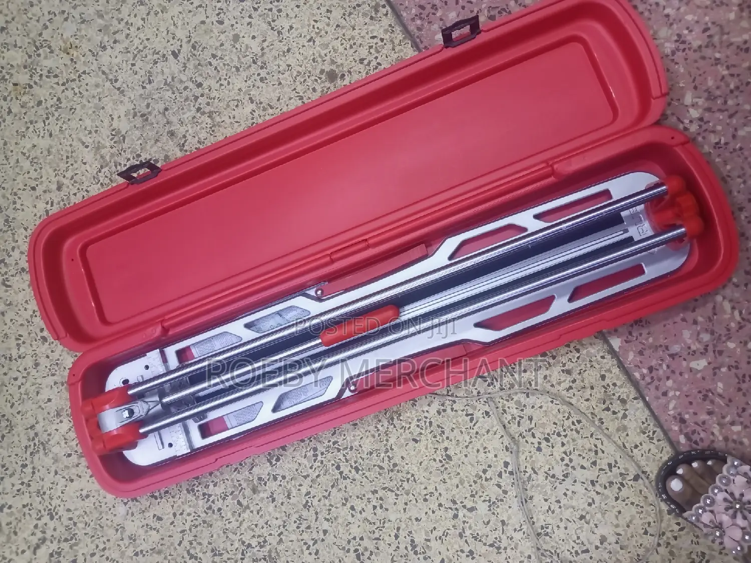 Commercial Tile Cutter