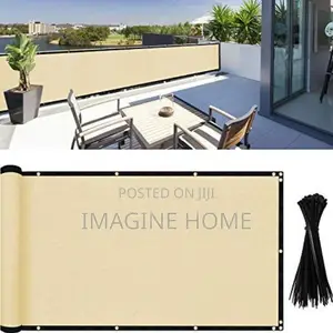 Balcony Privacy Shield/Dust Trap