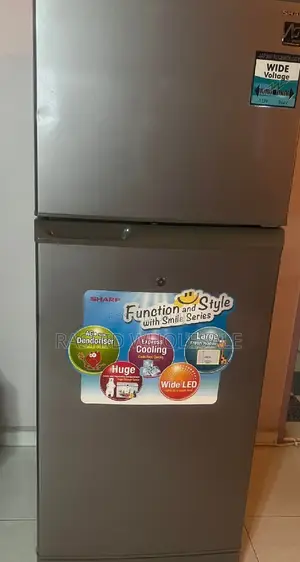 Fridge 211litres Cooker