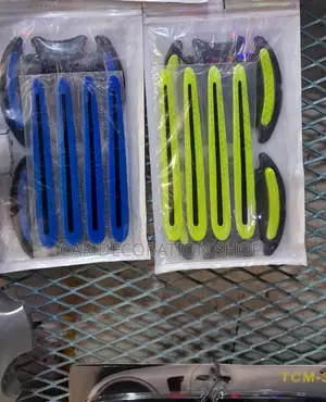 8pc Luminous Green or Blue Door Stickers
