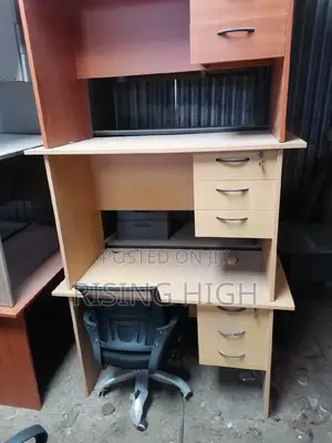 Awesome Good Office Table