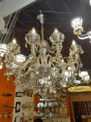 10arms Chandelier Lighting