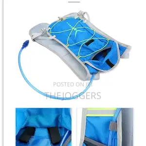 Hydration Vest Backpack for Running,Cycling, Hiking