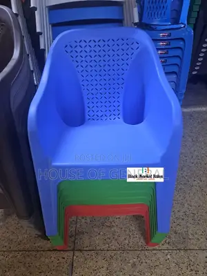 Comfortable Skyplast Plastic Chair