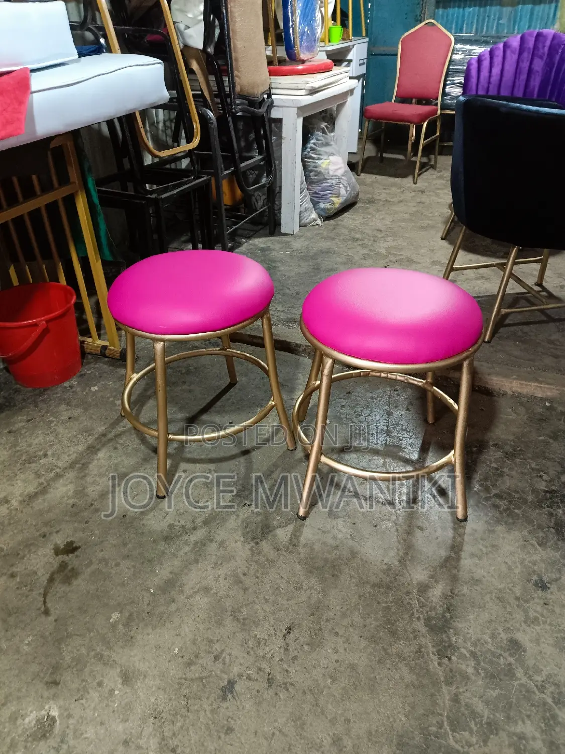 Pedicure Stools, Pink 