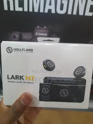 Hollyland Lark M2 Duo Combo Wireless Lavalier Microphone