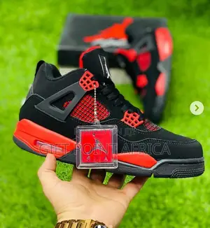 Jordan 4 Thunder Red Sneakers