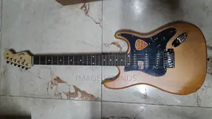 Solo Guitar Fenders Original, 24 Frets (Wooden Brown)