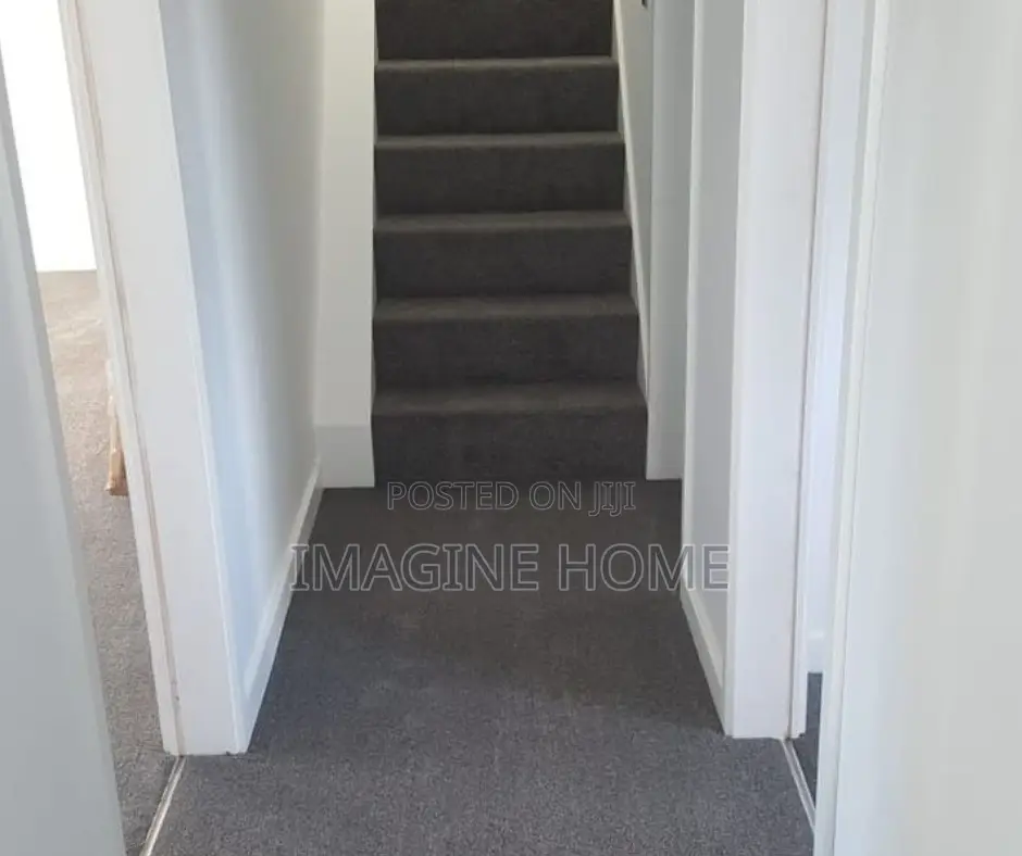 Wall to Wall/Office Carpets