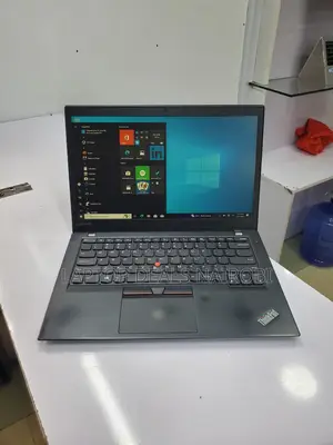 Laptop Lenovo ThinkPad T470s 8GB Intel Core I5 HDD 256GB
