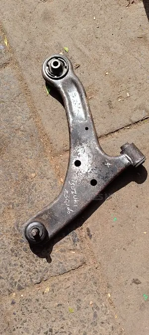 Suzuki Escudo Solomon Ex-Japan Front Arms Now Available.
