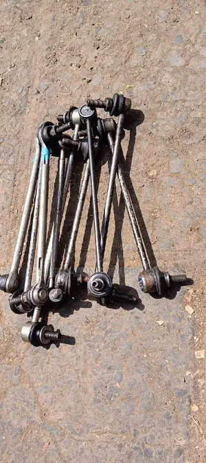 Note, Tiida,Y12,Voxy,Noah, Vanguard, Rav4, Steblizer Links.